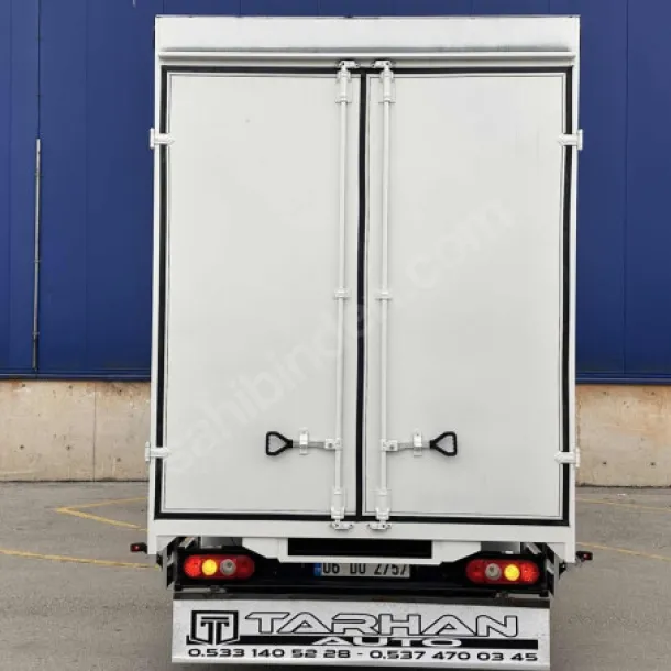 2012 MODEL ORJ ŞASE KLİMALI 4.50 KAYAR PERDELİ KAMYONET